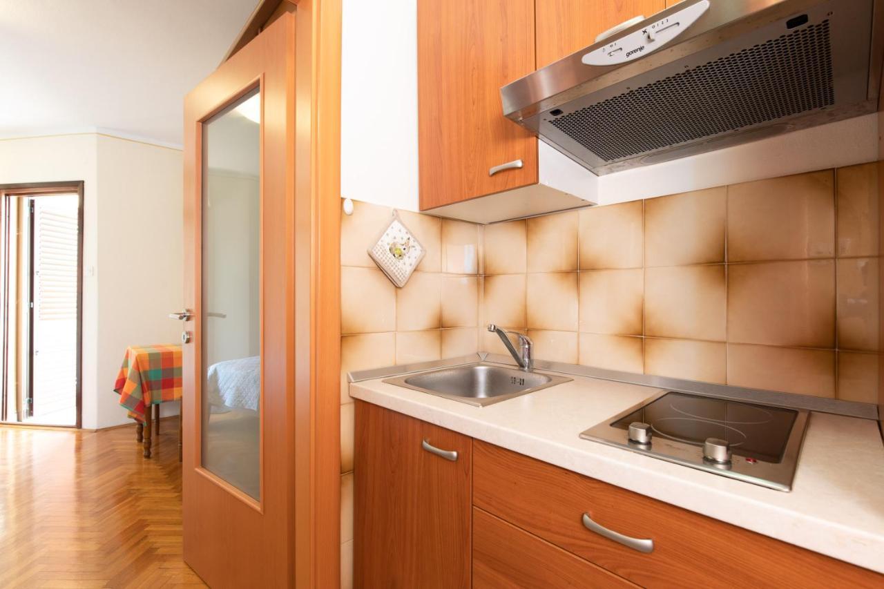 Apartments Spanjic Krk Town Bagian luar foto